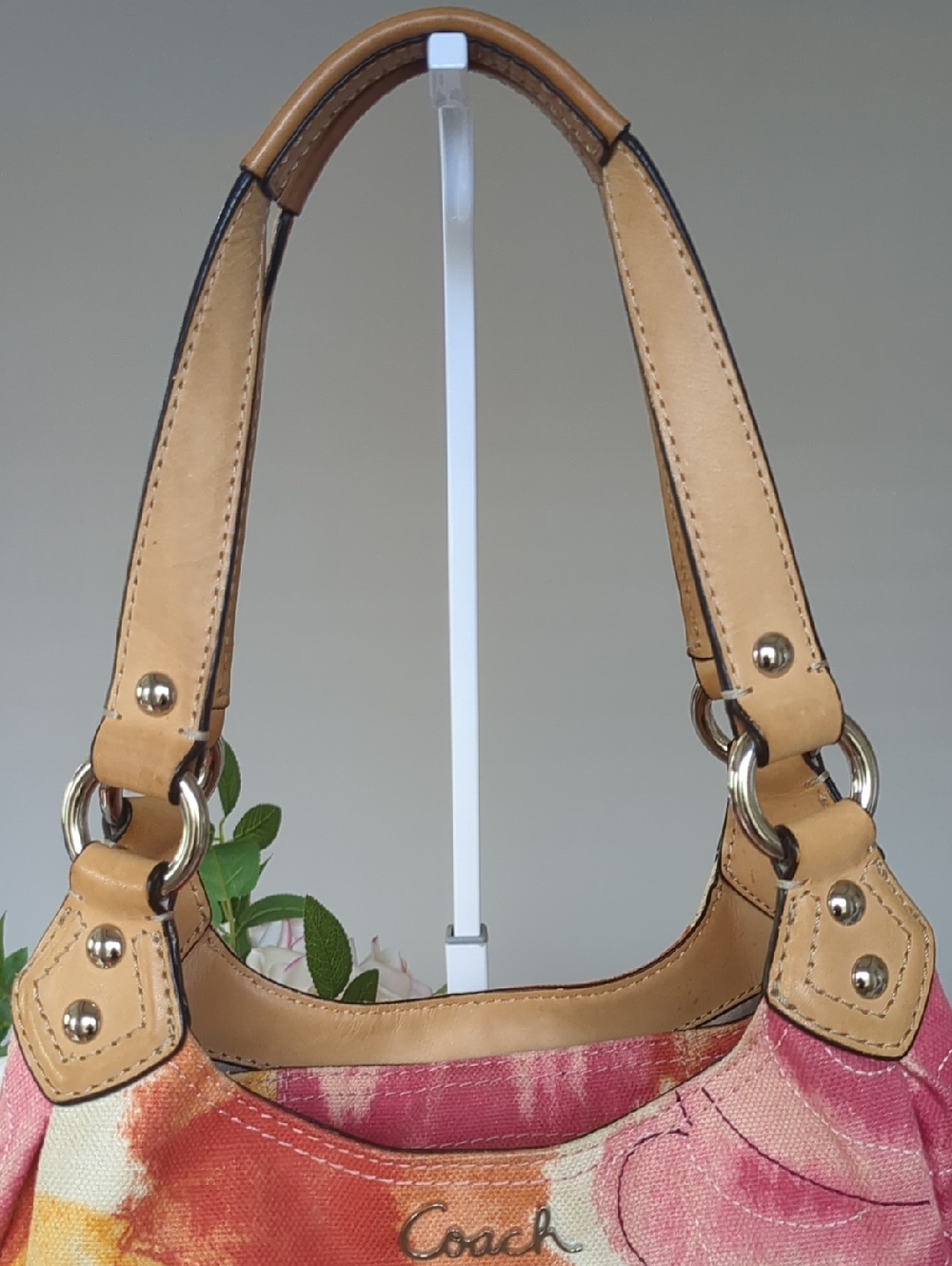 Vintage Coach 2002 Floral Fabric Maggie Shoulder Bag in Yellow & Pink - Picture 4 of 15